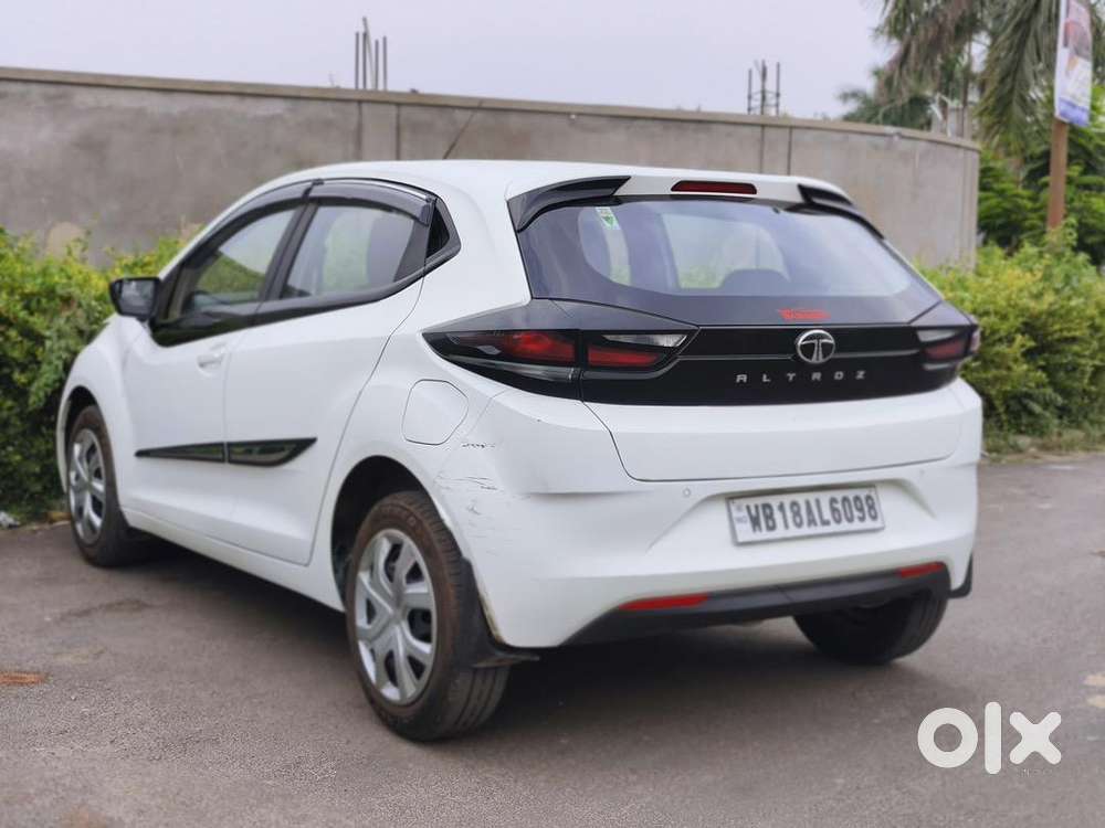 Tata Altroz 2024 Petrol 7347 Km Driven