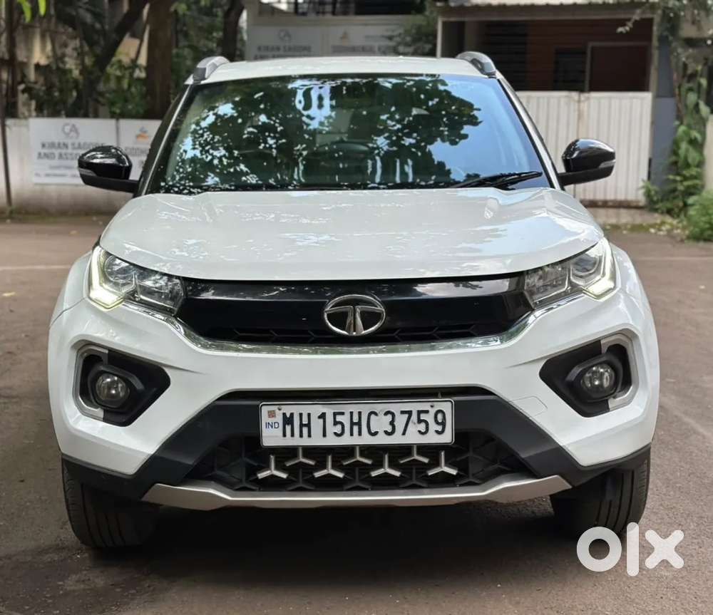 Tata Nexon 1.2 Revotron Xza Plus, 2020, Petrol