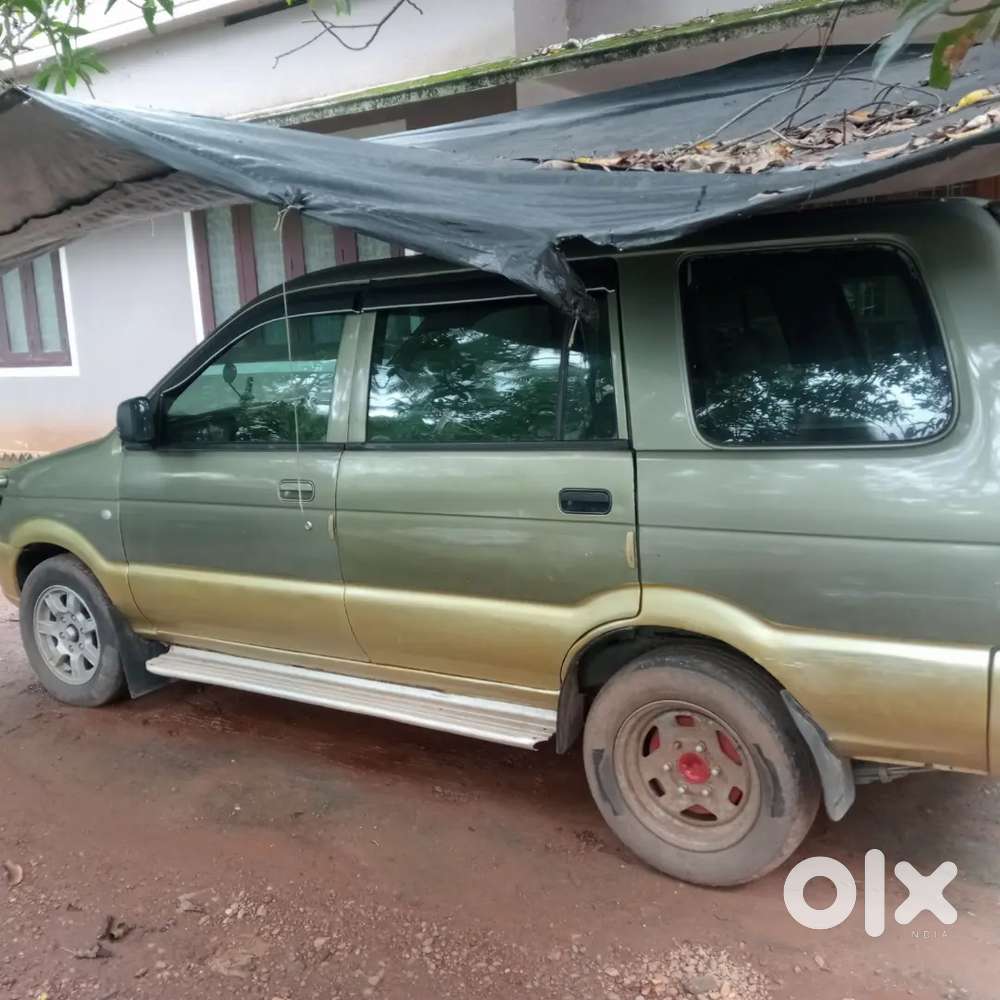 Chevrolet Tavera 2005 Diesel 15000 Km Driven