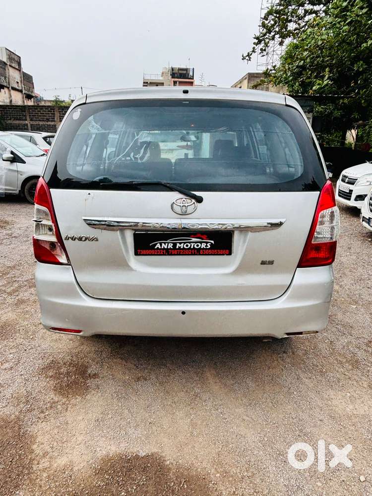 Toyota Innova 2.5 V 7 Str, 2012, Diesel