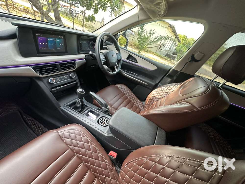 Mahindra Xuv700 Petrol 2023