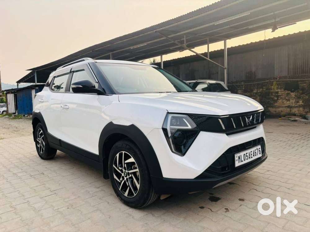 Mahindra Xuv 3xo Ax5 Pm At, 2025, Petrol