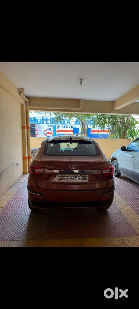 Tata Tigor 2018 Petrol 70300 Km Driven