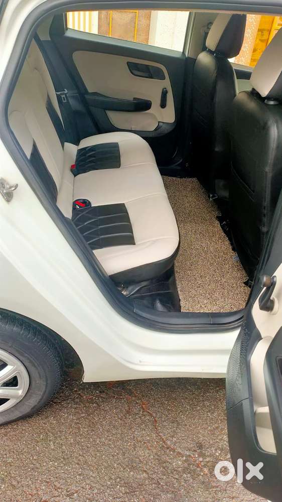 Tata Altroz 1.5 Xz Urban Diesel, 2022, Diesel