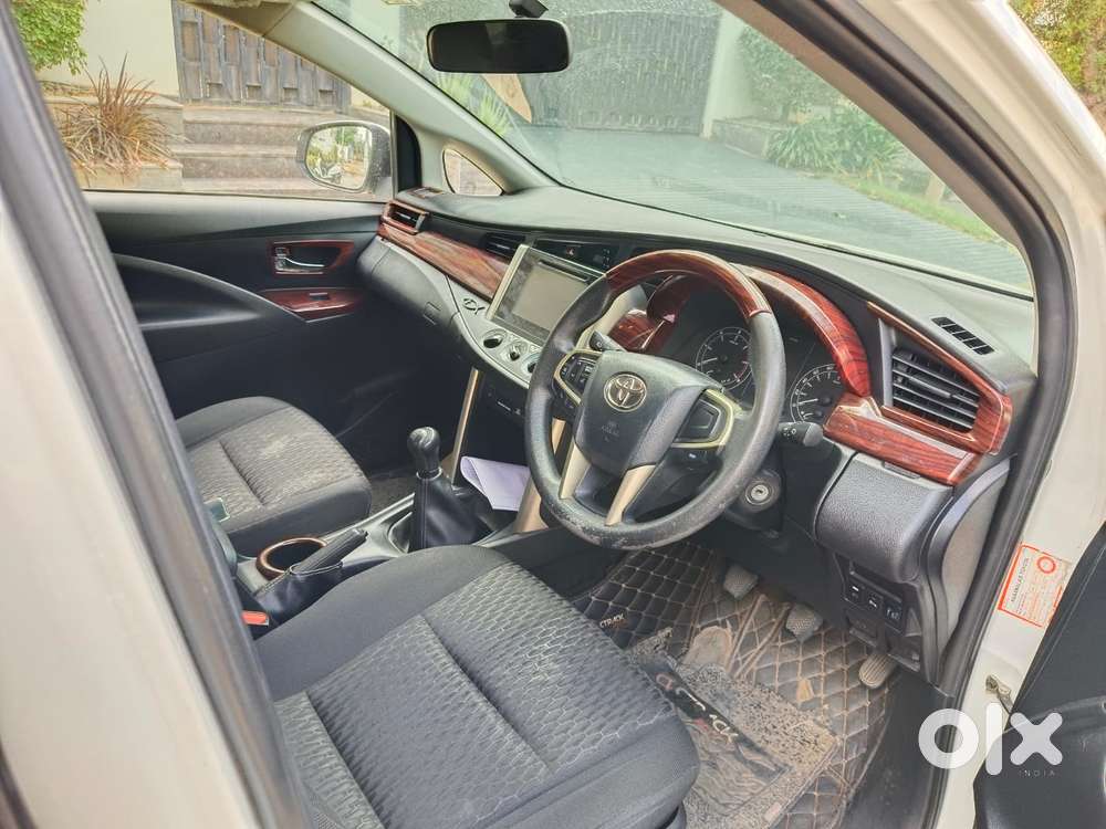 Toyota Innova Crysta 2.4 Gx Mt 8s, 2018, Diesel