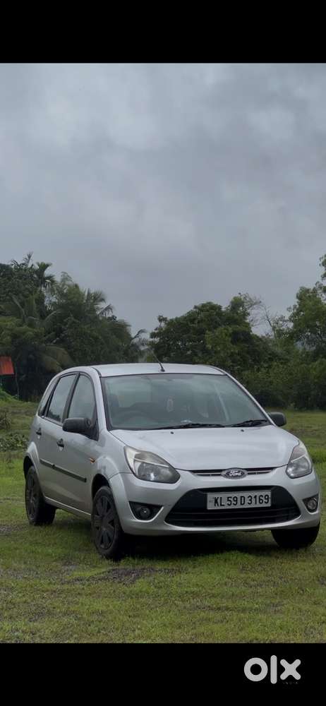 Ford Figo Petrol 2011