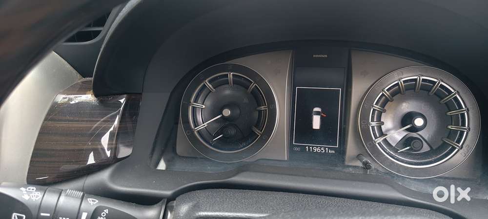 Toyota Innova Crysta 2018