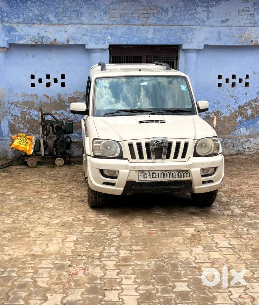 Mahindra Scorpio 2012 Diesel Well Maintained
