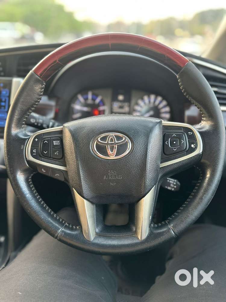 Toyota Innova Crysta 2.4 V, 2018, Diesel