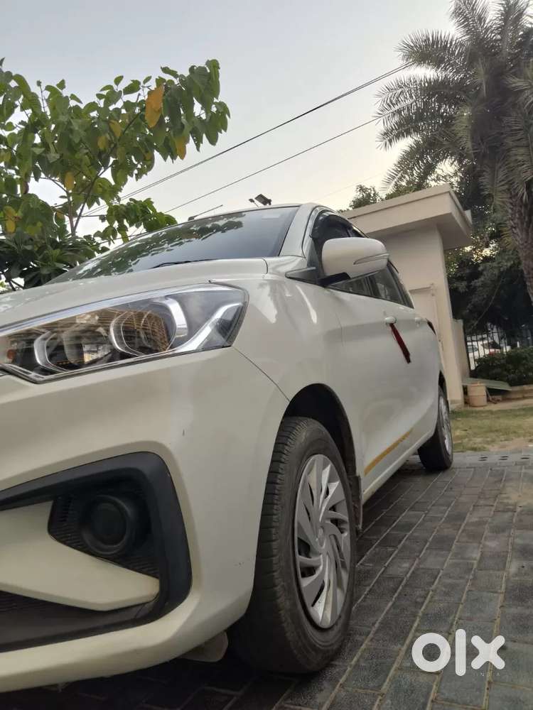 Maruti Suzuki Ertiga Vxi Cng, 2024, Cng & Hybrids