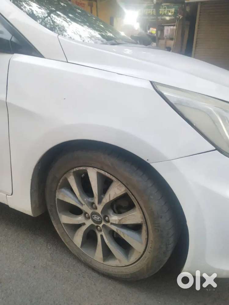 Hyundai New Verna 2014 Diesel 158000 Km Driven