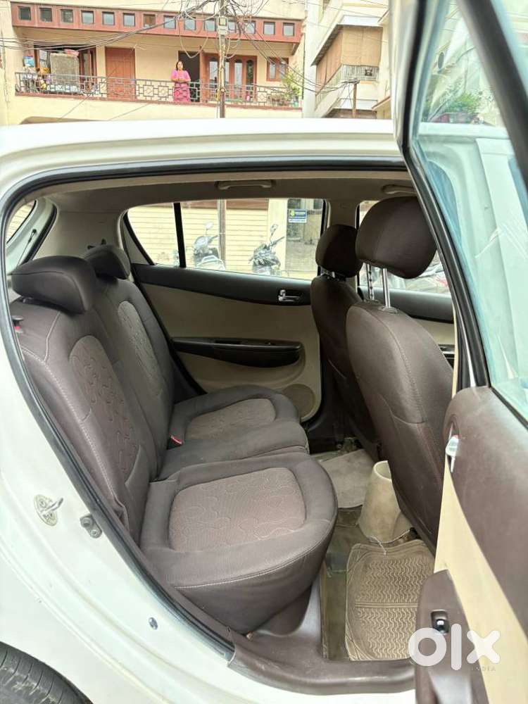 Hyundai I20 2015-2017 Sportz Option 1.4 Crdi, 2012, Diesel