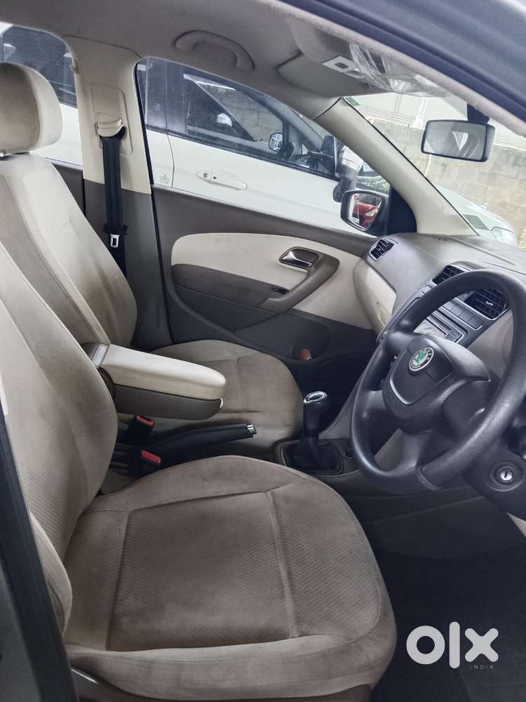 Skoda Rapid 1.6 Tdi Ambition Plus, 2012, Diesel