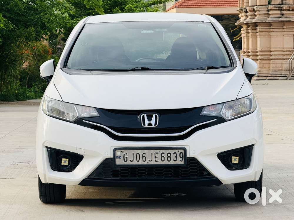 Honda Jazz V Automatic, 2015, Petrol
