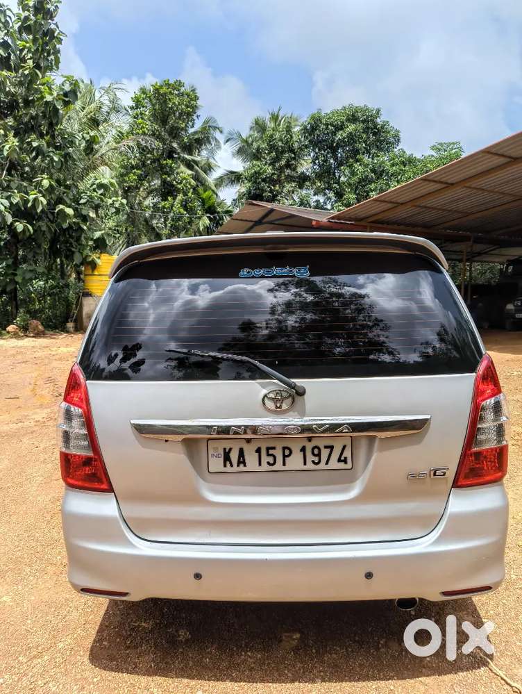 Toyota Innova Diesel Manual 2nd Owner 2013