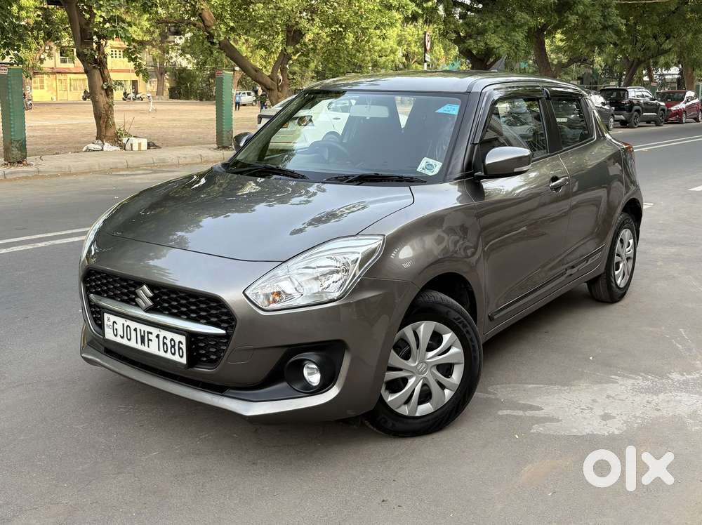 Maruti Suzuki Swift Vxi + Manual, 2022, Petrol