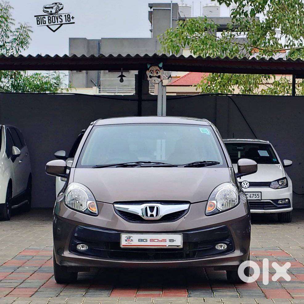Honda Brio Vx (o) At, 2016, Petrol