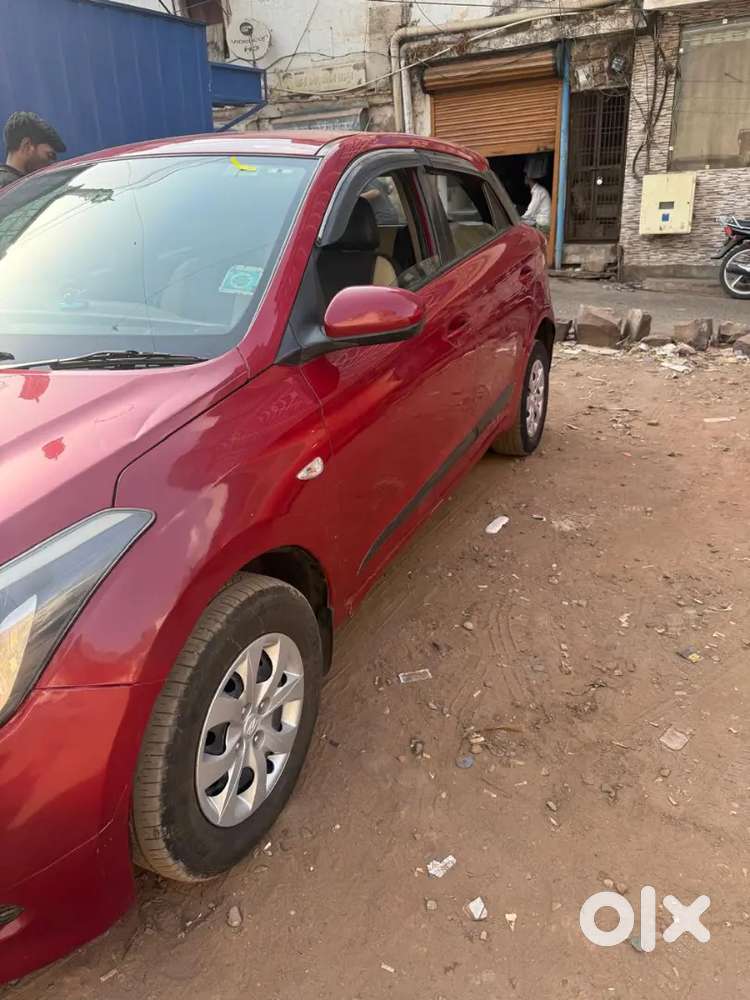 Hyundai Elite I20 2015 Diesel 82000 Km Driven