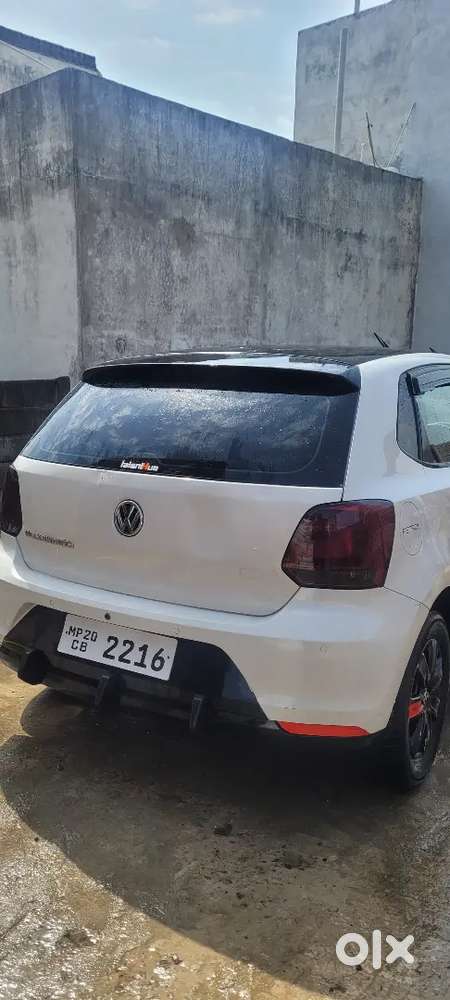 Volkswagen Polo Highline Petrol 2011
