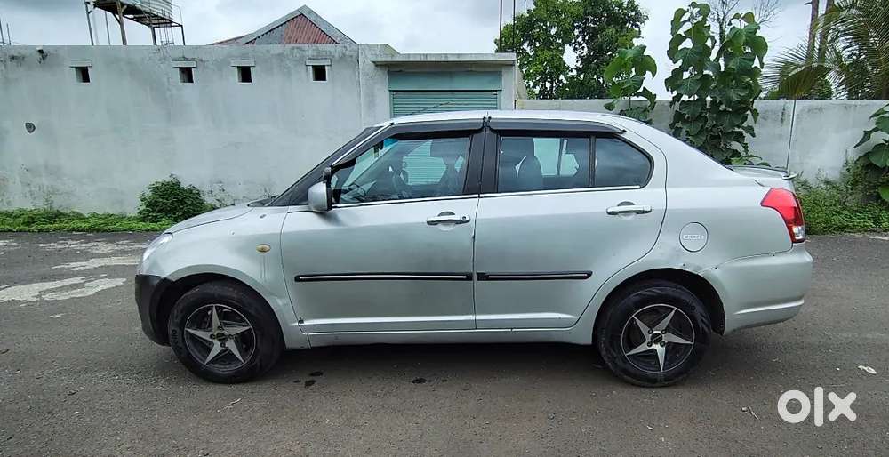 Maruti Suzuki Dzire 2011