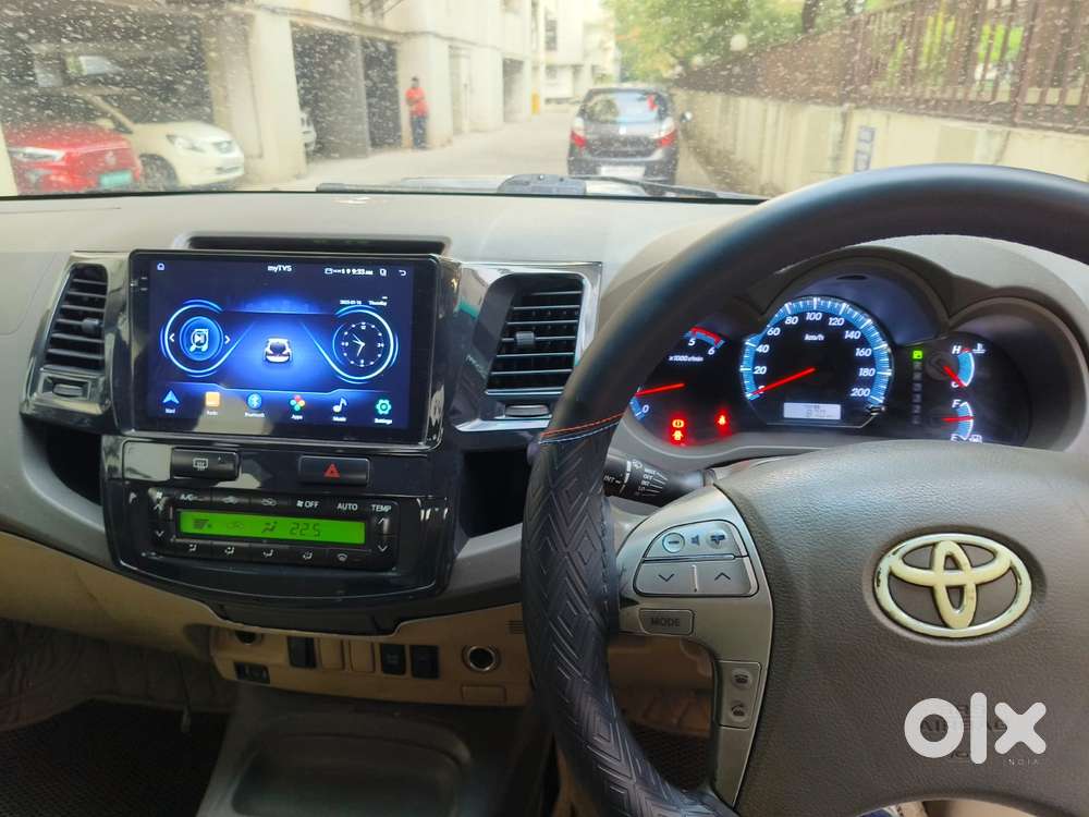 Toyota Fortuner 3.0 4x2 Automatic, 2012, Diesel