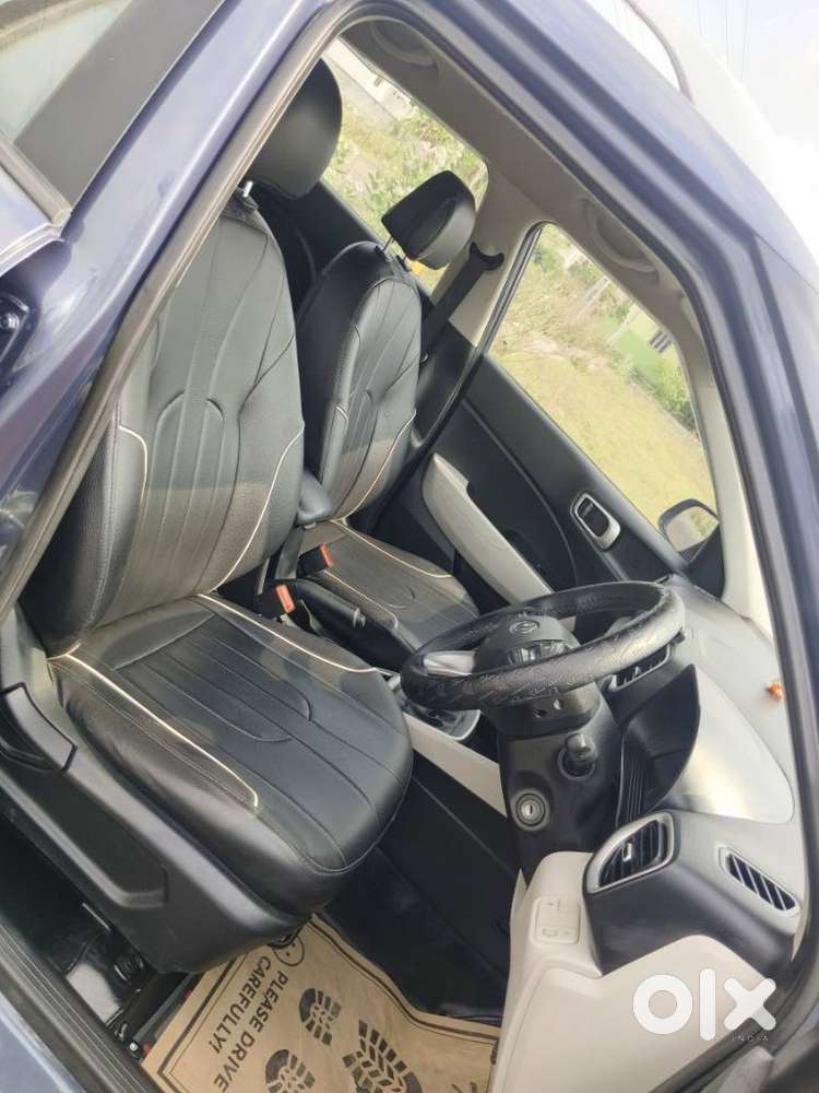 Hyundai Venue 1.2 S (o), 2023, Petrol
