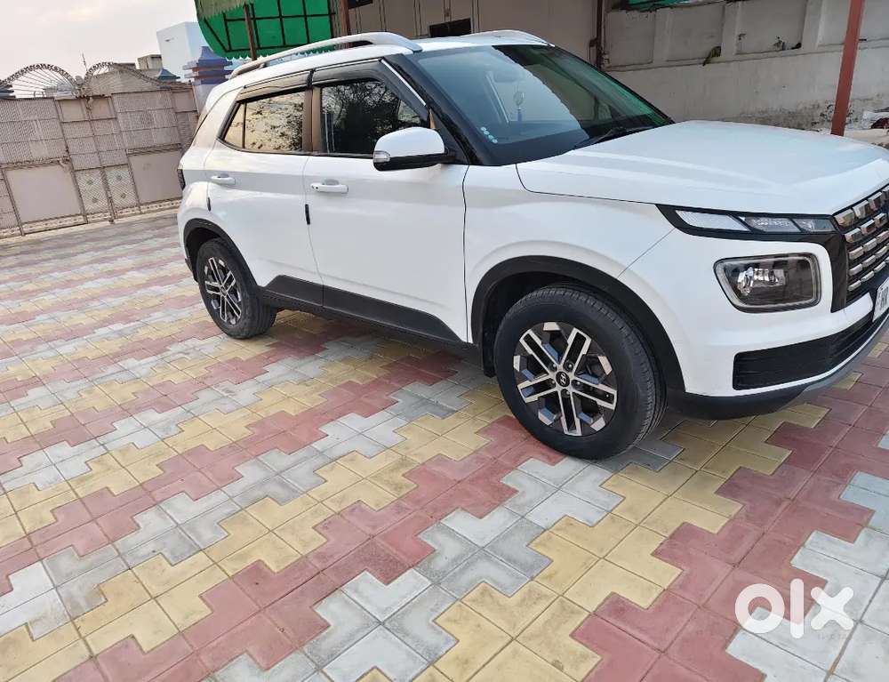 Hyundai Venue 2023 Diesel Good Condition