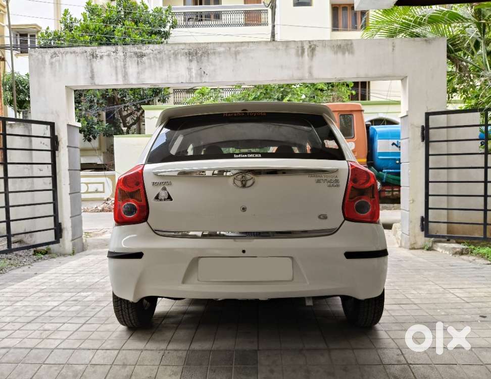 Toyota Etios Liva G Xclusive Edition, 2011, Petrol