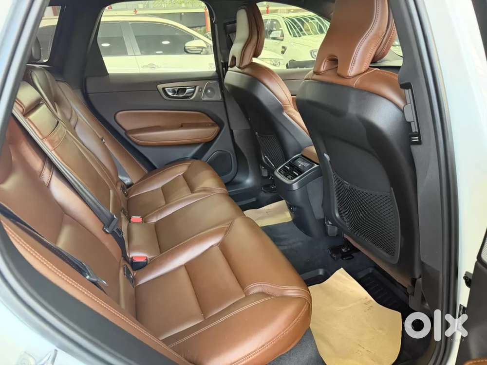 Volvo Xc60 Inscription D5, 2021, Diesel