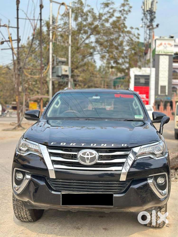 Toyota Fortuner 2020 Diesel 88000 Km Driven