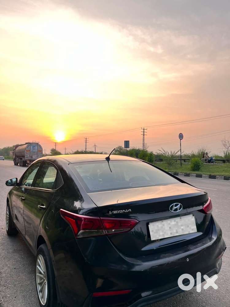 Hyundai Verna Petrol 60000 Km Driven