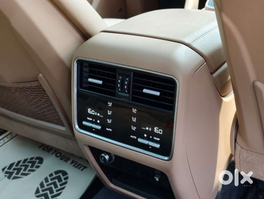 Porsche Cayenne Base, 2022, Petrol