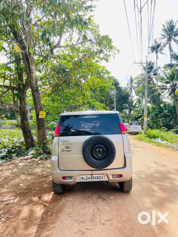 Mahindra Quanto 1.5 C4 2014