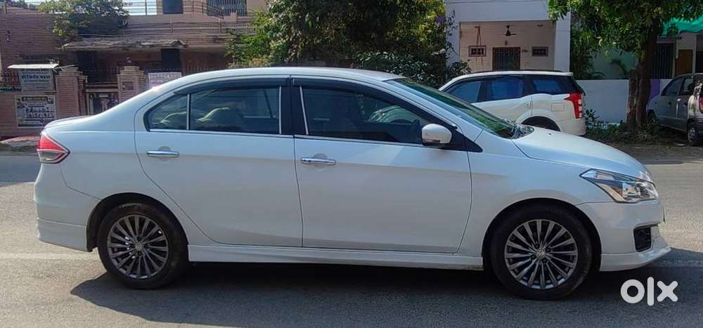 Maruti Suzuki Ciaz 1.5 Alpha Shvs Petrol, 2017, Petrol