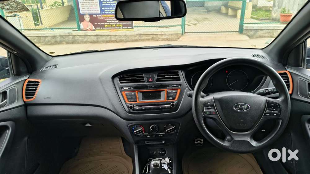 Hyundai I20 Active 2017 Petrol Well Maintained