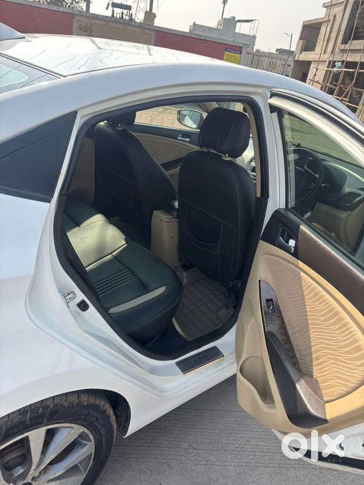 Hyundai Verna 2015 November Diesel Well Maintained