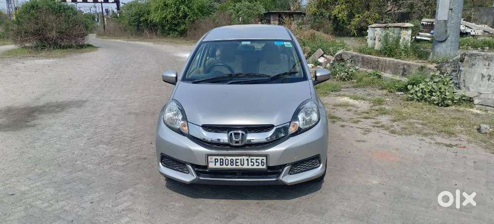 Honda Mobilio 1.5 S I-vtec Mt, 2015, Petrol