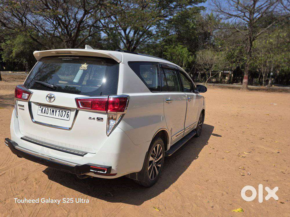 Toyota Innova Crysta [2020-ongoing] 2.4 Zx 7 Str, 2022, Diesel