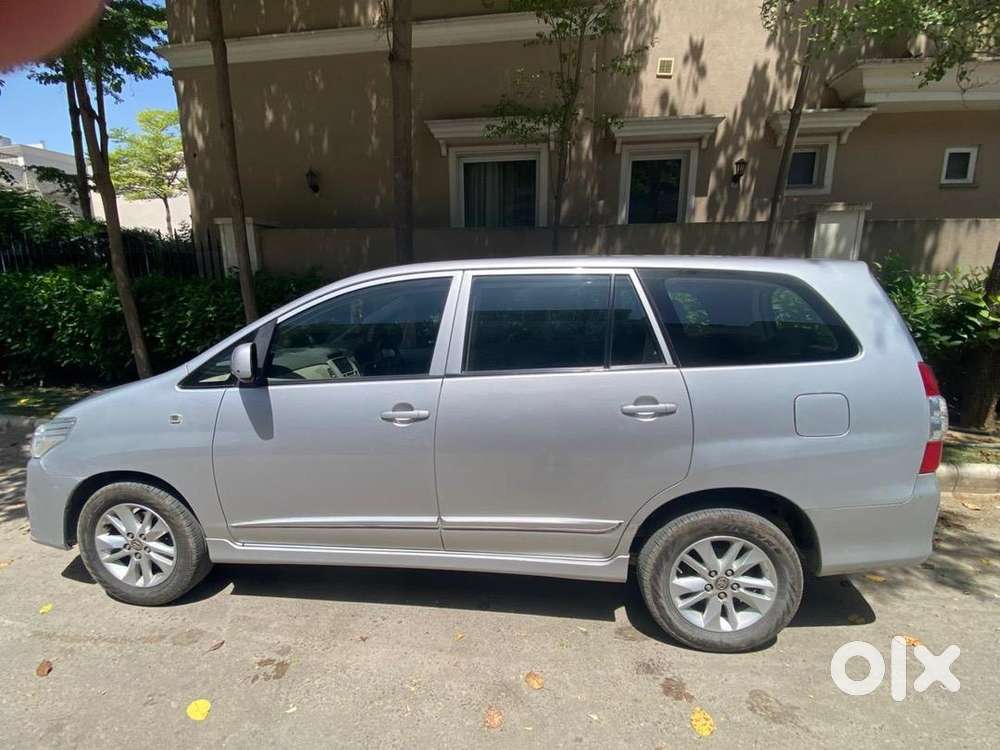 Toyota Innova 2014 Diesel Well Maintained
