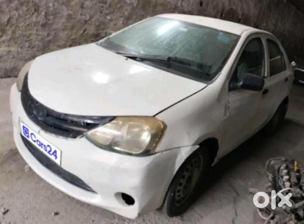 Toyota Etios G, Model2014, Mannul