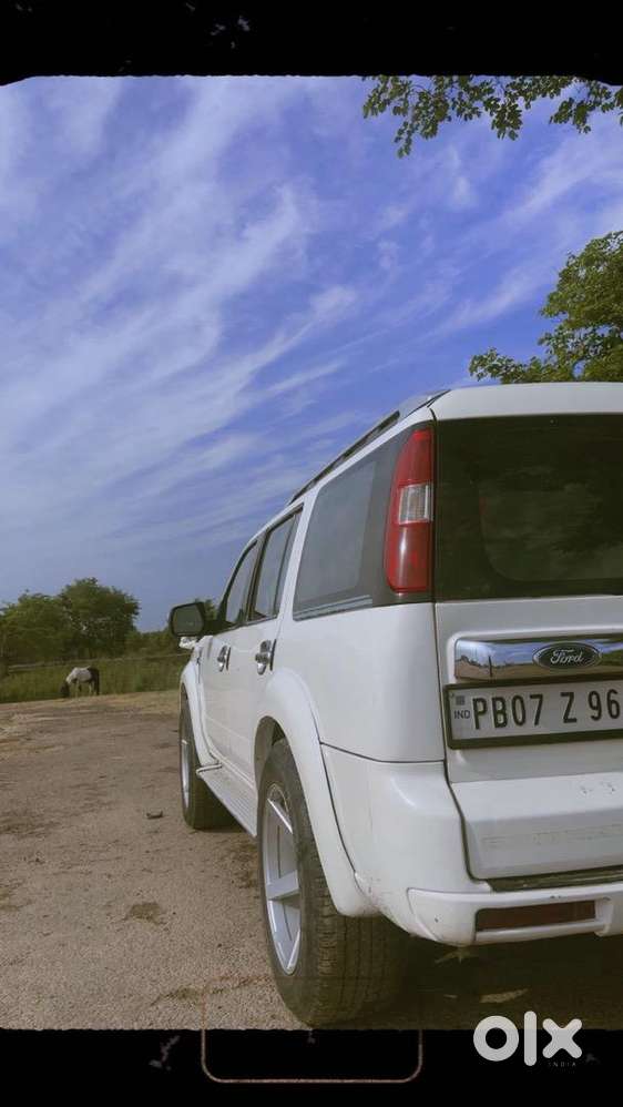 Ford Endeavour 2010 Automatic