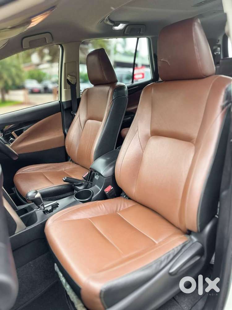 Toyota Innova Crysta 2016/17 Diesel Version
