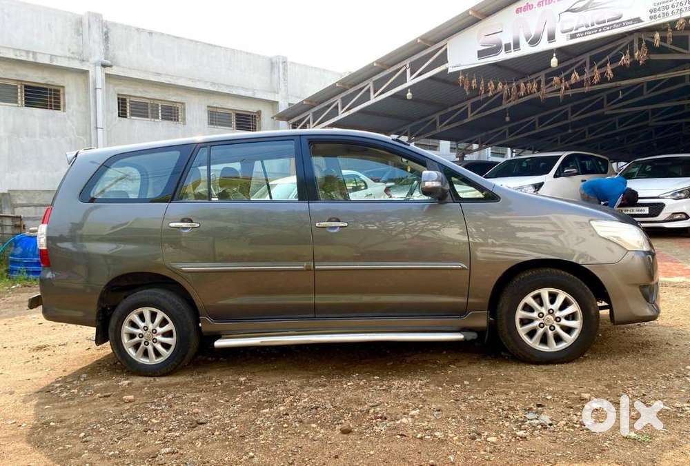 Toyota Innova 2009-2011 2.5 Ev Ms 8 Str Bsiv, 2013, Diesel