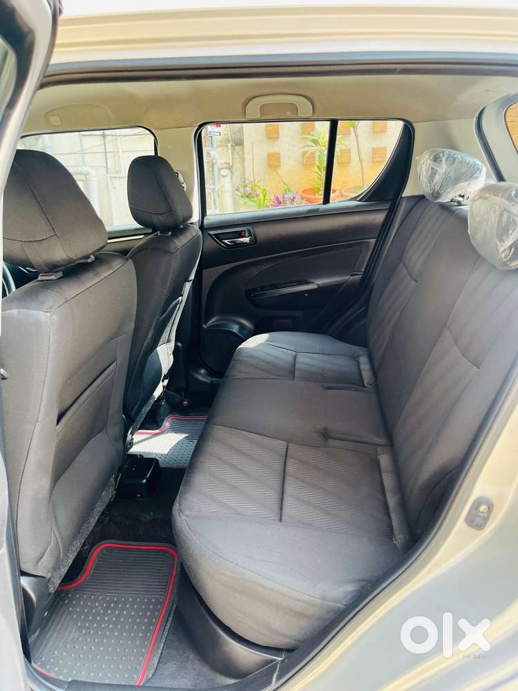 Maruti Suzuki Swift Vxi + Manual, 2011, Petrol