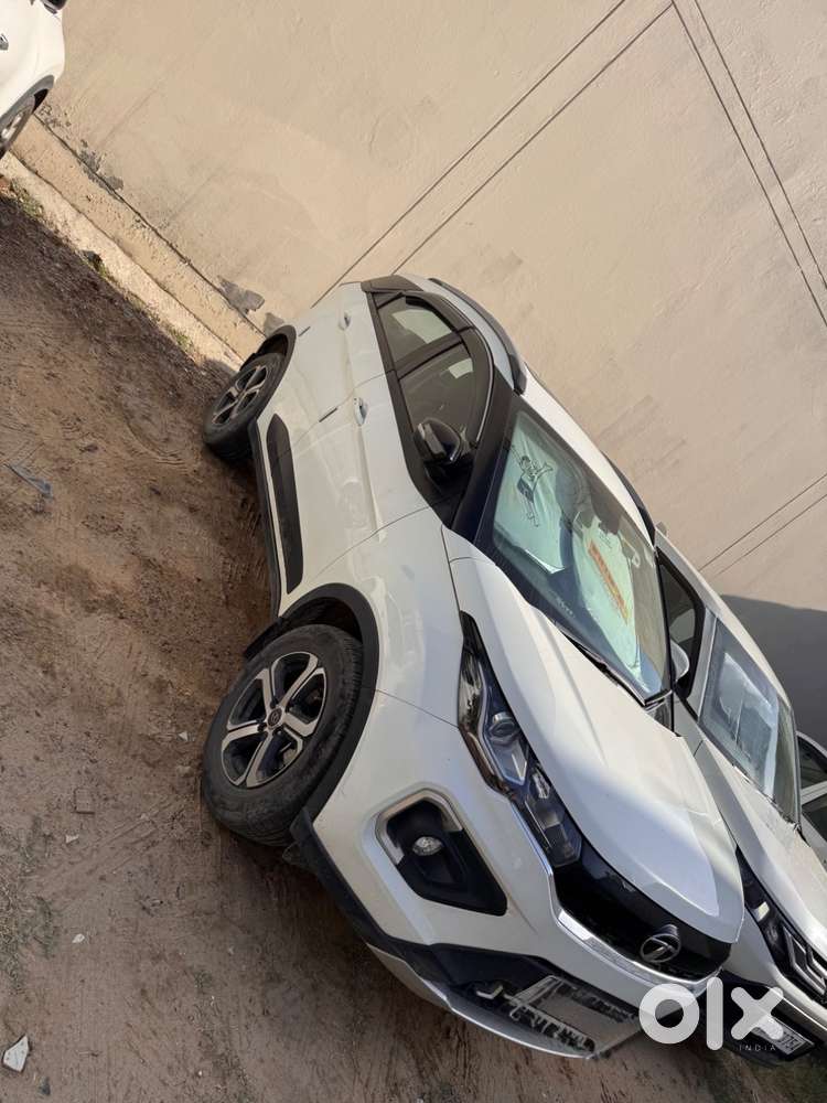 Tata Nexon 2022 Top Model With Sunroof