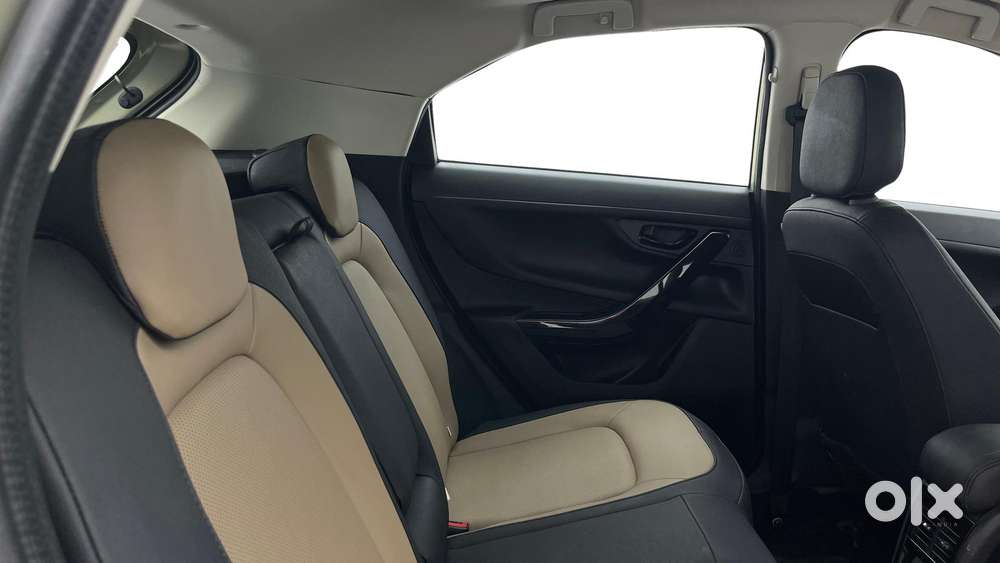 Tata Nexon 1.2 Revotron Xz Plus Premium, 2022, Petrol