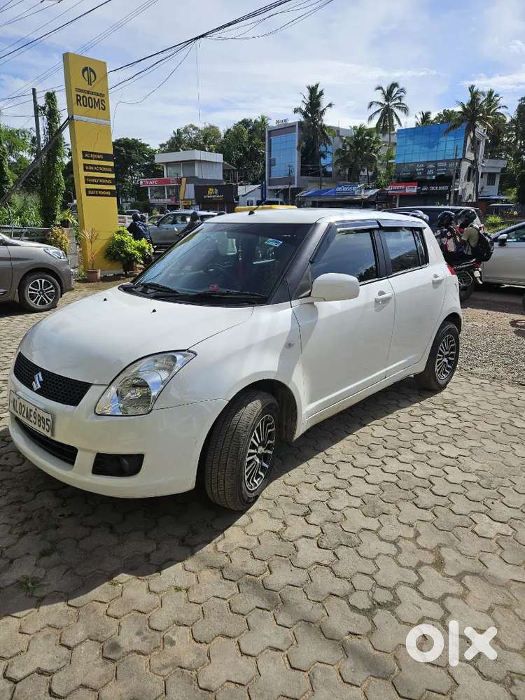 Maruti Suzuki Swift 2010