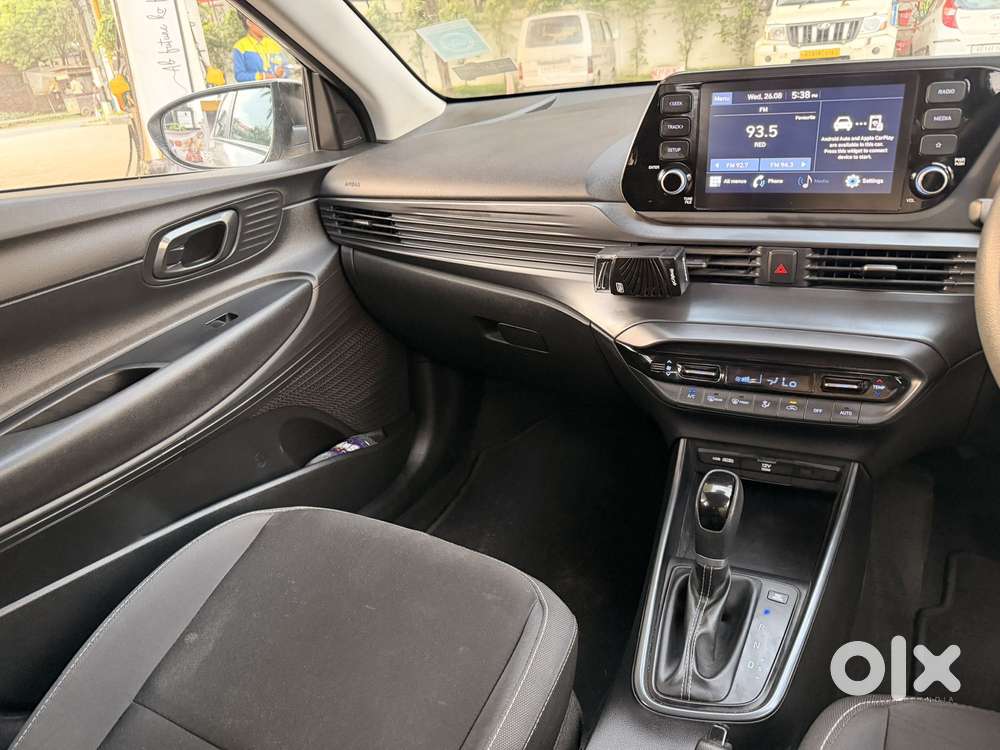 Hyundai I20 Sportz 1.2 Ivt, 2023, Petrol