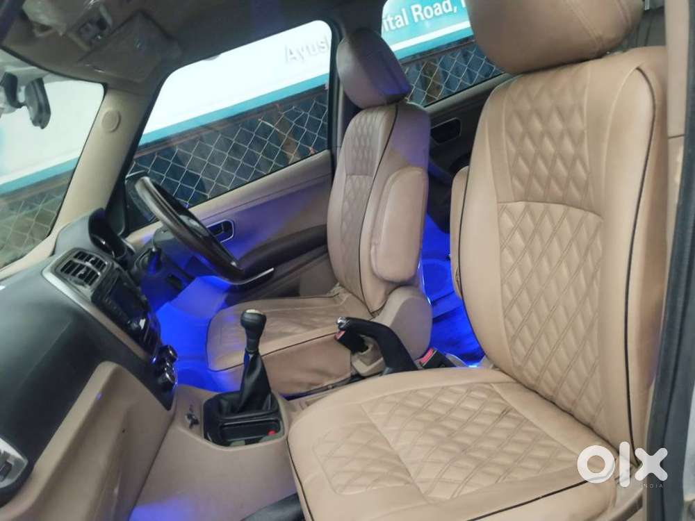 Mahindra Tuv 300 T10, 2019, Diesel