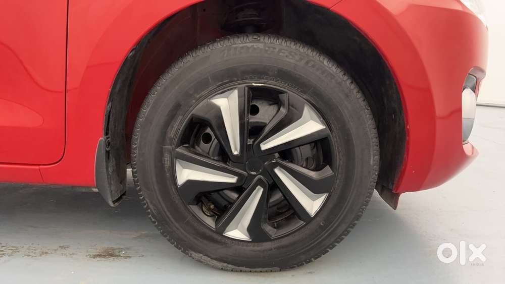 Maruti Suzuki Swift Vvt Vxi, 2020, Petrol
